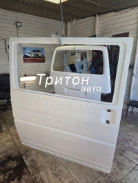7D0843108C Дверь сдвижная правая Volkswagen Transporter T4 (пластик) Potrykus